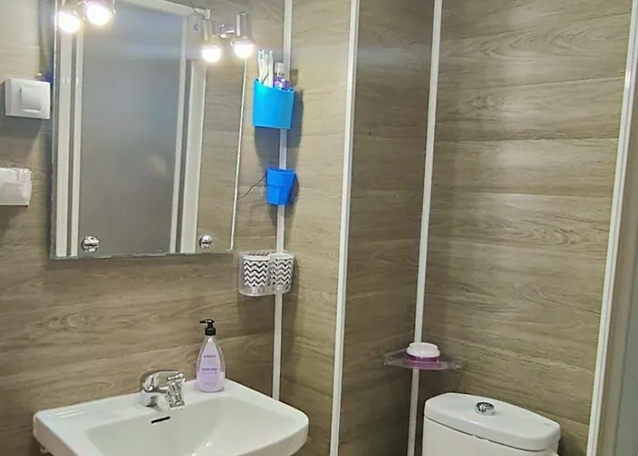 Sunny In Habitat Hostel